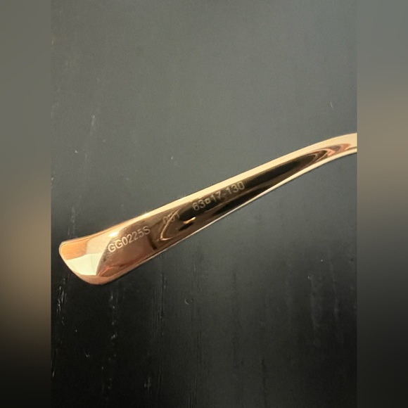 GUCCI GG 0225s 001 Oversized Round Gold Grey Sunglasses - Picture 7 of 11